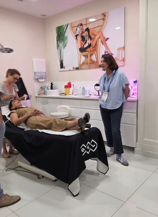 Dr Gassia à la clinique des Champs Elysées à Biarritz